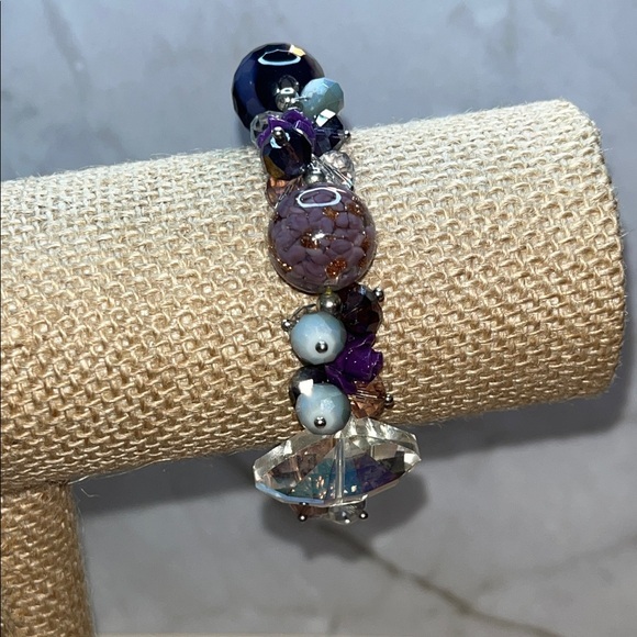 Jewelry - Glass Beaded Bracelet in Purple and Blue